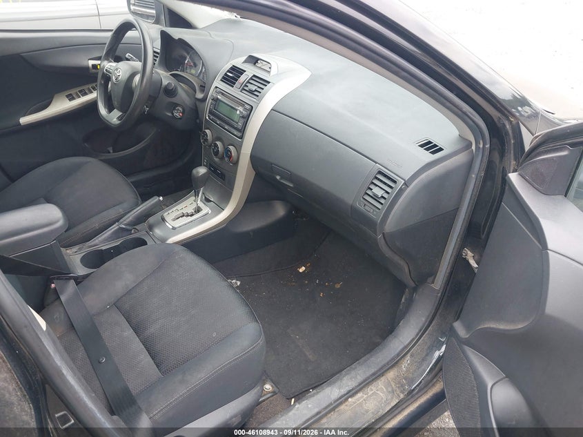 2012 TOYOTA COROLLA auction photo 5
