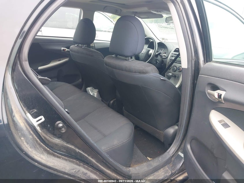 2012 TOYOTA COROLLA auction photo 8