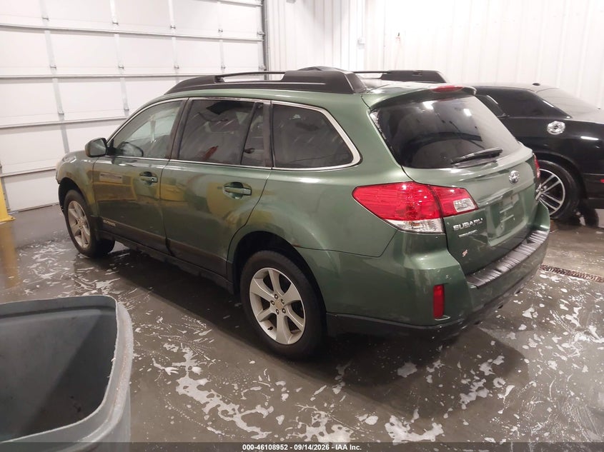 Vin: 4s4brccc0d3298331, lot: 46608668, subaru outback 2.5i premium 20133