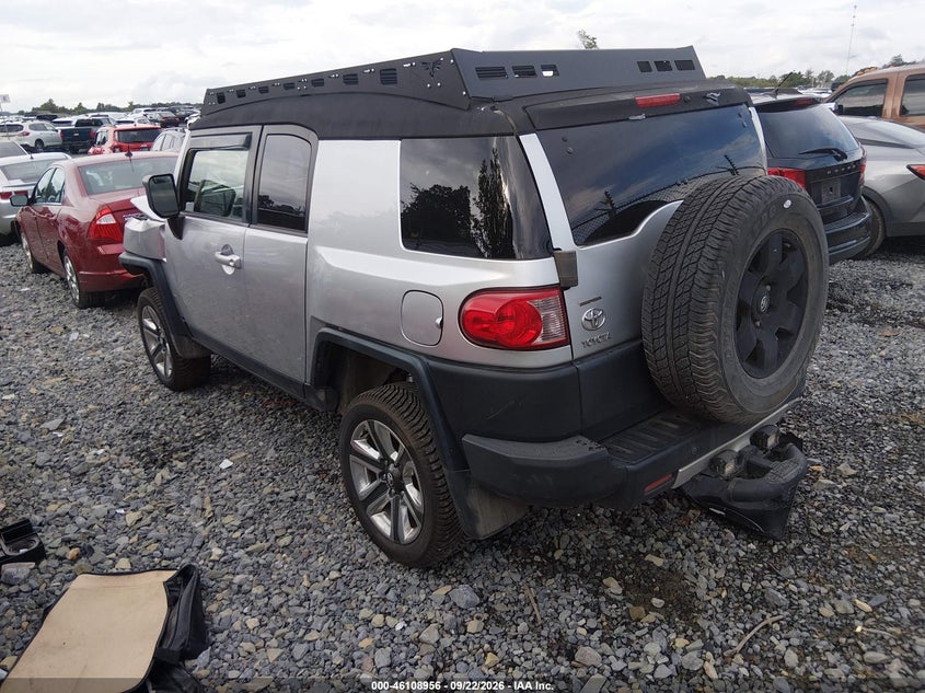 TOYOTA FJ CRUISER 2007 VIN JTEBU11F270076542
