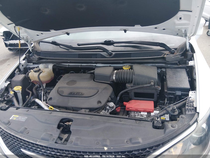 CHRYSLER PACIFICA - zdjęcie 10