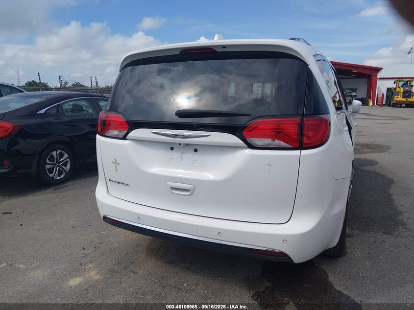 CHRYSLER PACIFICA - zdjęcie 16