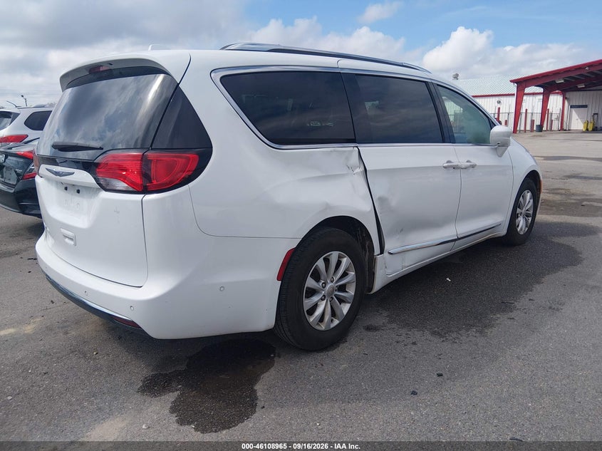 CHRYSLER PACIFICA - zdjęcie 4