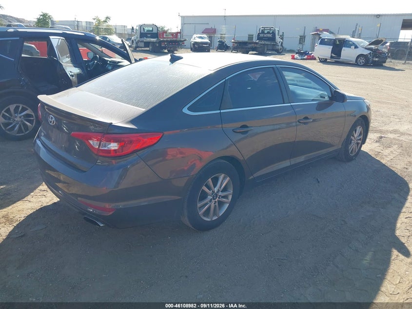 2016 HYUNDAI SONATA auction photo 4