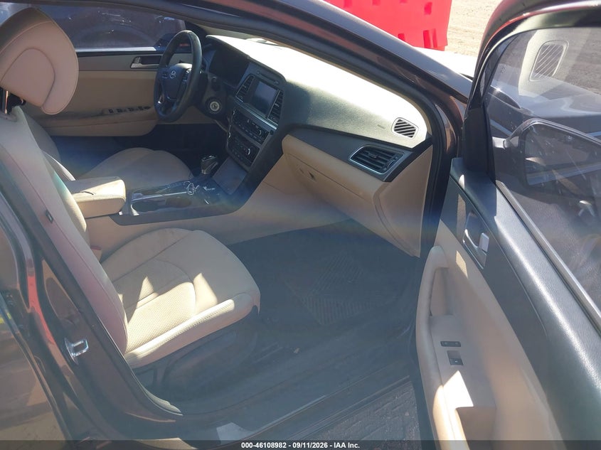 2016 HYUNDAI SONATA auction photo 5