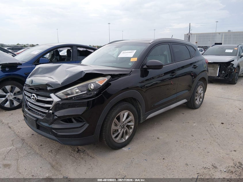 Vin: km8j33a41hu440064, lot: 46608719, hyundai tucson se 20172