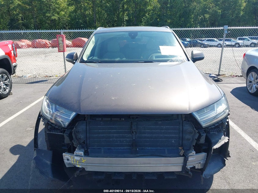 AUDI Q7 - zdjęcie 13