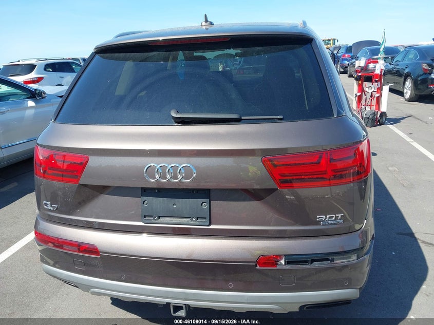 AUDI Q7 - zdjęcie 17