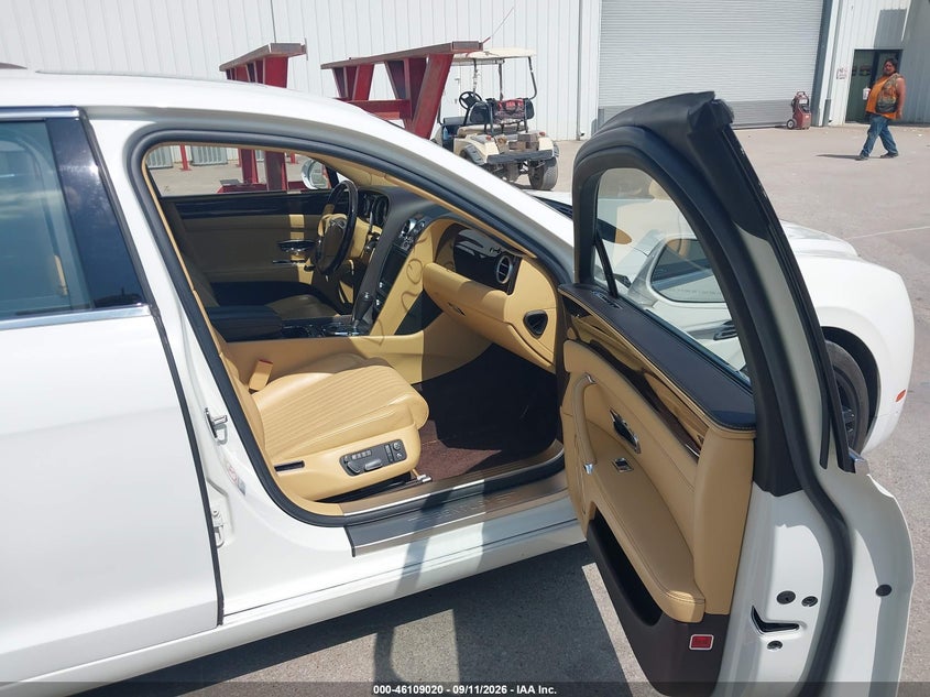 2017 BENTLEY FLYING SPUR auction photo 5