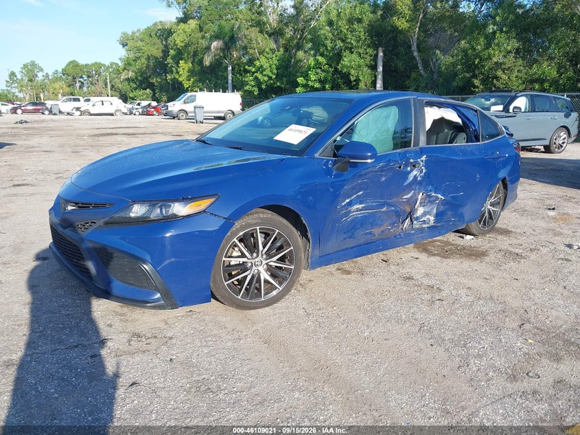 Vin: 4t1g11ak4ru216887, lot: 46608737, toyota camry se 20242