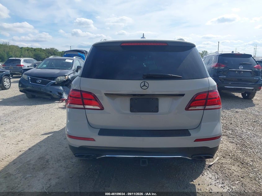 MERCEDES-BENZ GLE 350 - zdjęcie 16