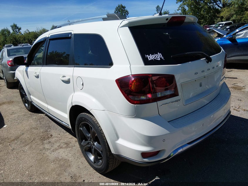 Vin: 3c4pdcgbxjt382165, lot: 46608785, dodge journey crossroad 20183