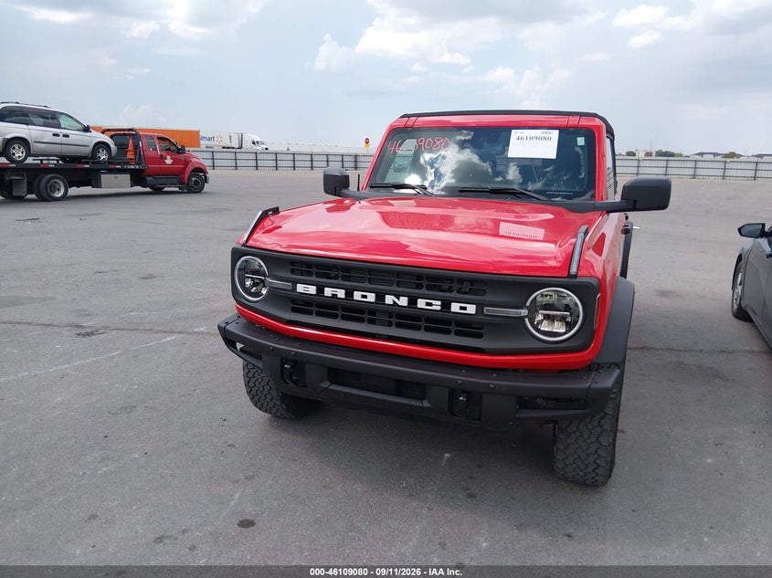 2022 FORD BRONCO auction photo 6