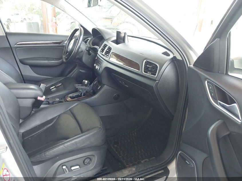 2016 AUDI Q3 auction photo 5