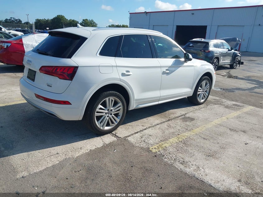 Vin: wa1bnafy8j2154422, lot: 46608844, audi q5 2.0t premium 20184