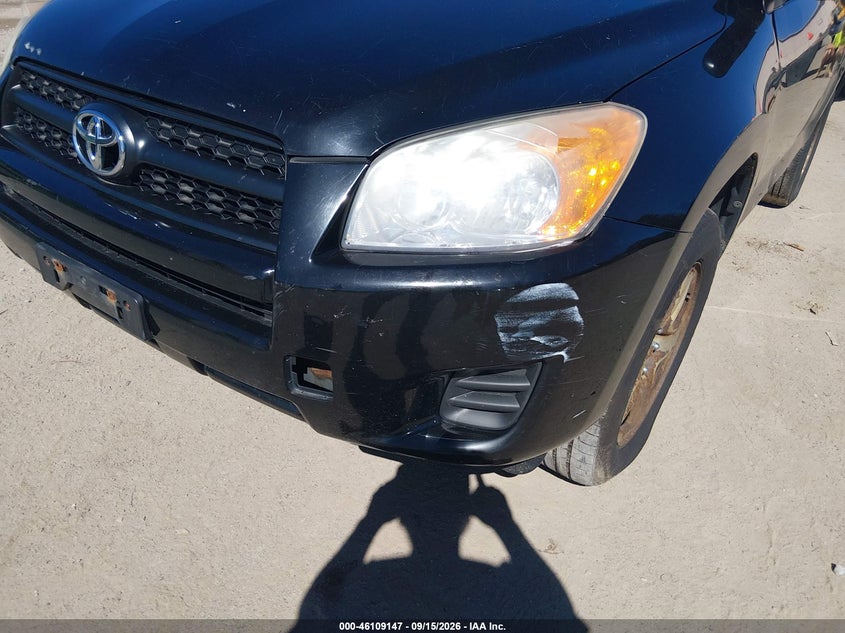 2012 TOYOTA RAV4 auction photo 6