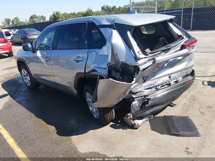 Vin: 2t3h1rfv0sc364412, lot: 46608879, toyota rav4 le 20253