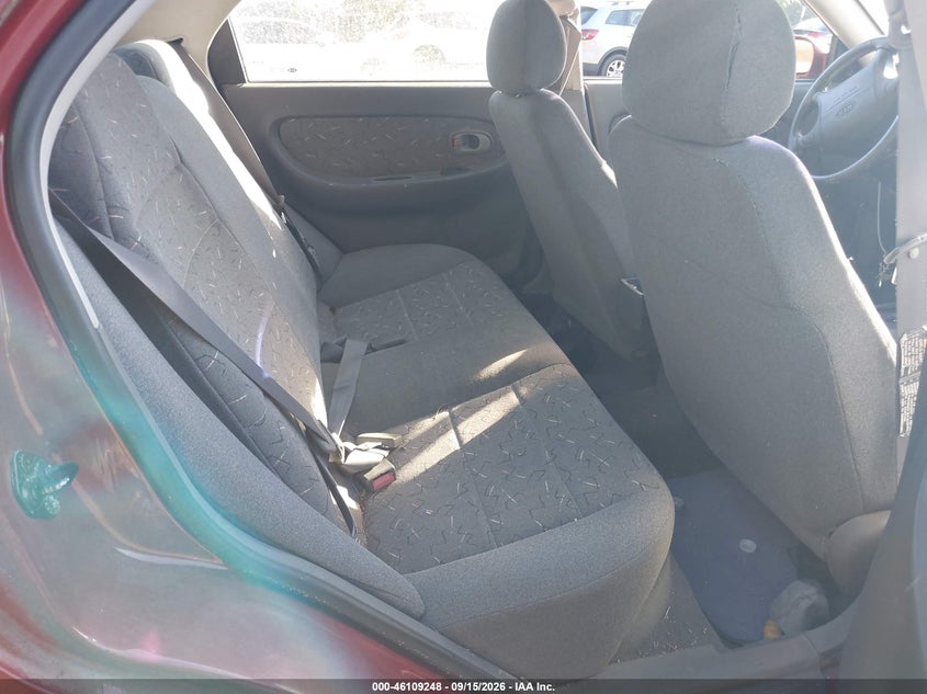 2000 KIA SPECTRA auction photo 8