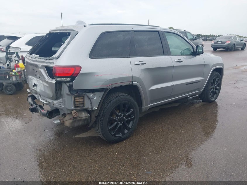 JEEP GRAND CHEROKEE - zdjęcie 4