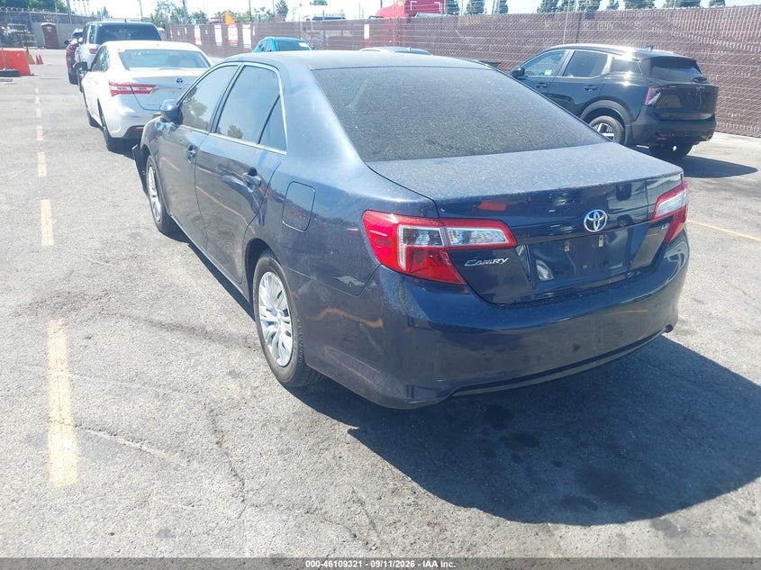 Vin: 4t1bf1fk0eu847926, lot: 46609037, toyota camry le 20143