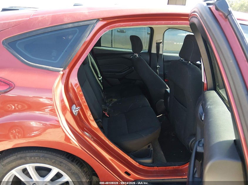 FORD FOCUS 2018 VIN 1FADP3K24JL243121