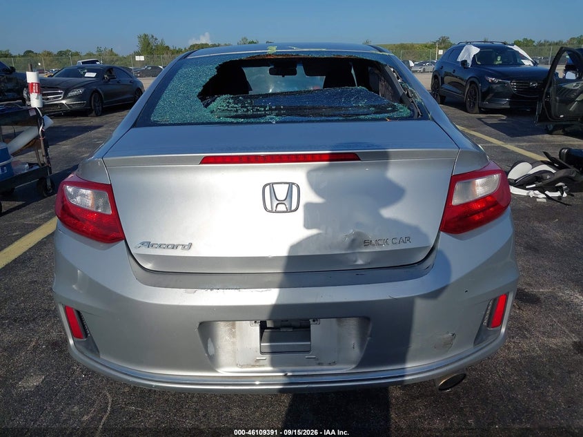 2014 HONDA ACCORD LX-S · Фото 17