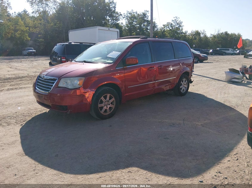 Vin: 2a4rr5d18ar136827, lot: 46609136, chrysler town & country touring 20102