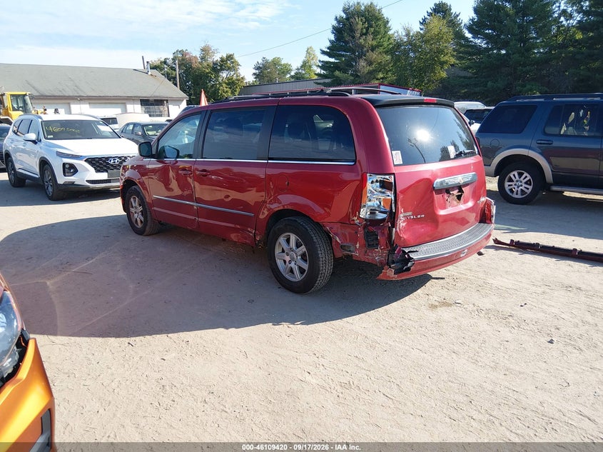 Vin: 2a4rr5d18ar136827, lot: 46609136, chrysler town & country touring 20103