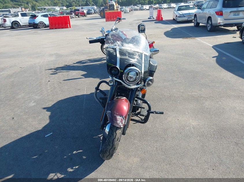 HARLEY-DAVIDSON FLHC 2018
