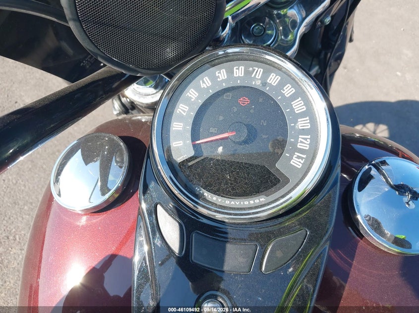 HARLEY-DAVIDSON FLHC 2018