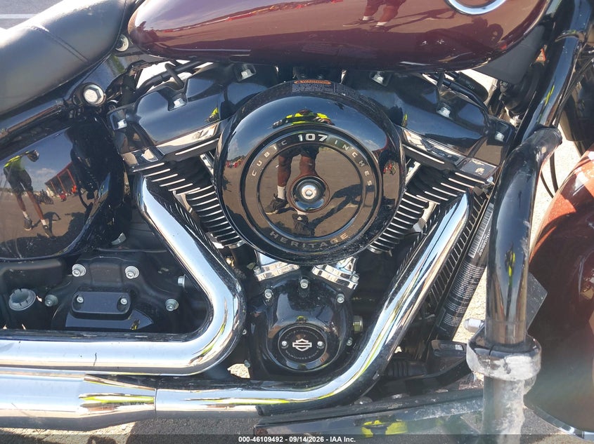 HARLEY-DAVIDSON FLHC 2018
