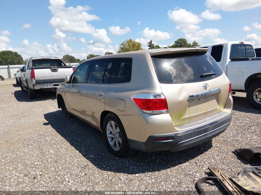 2012 TOYOTA HIGHLANDER auction photo 3