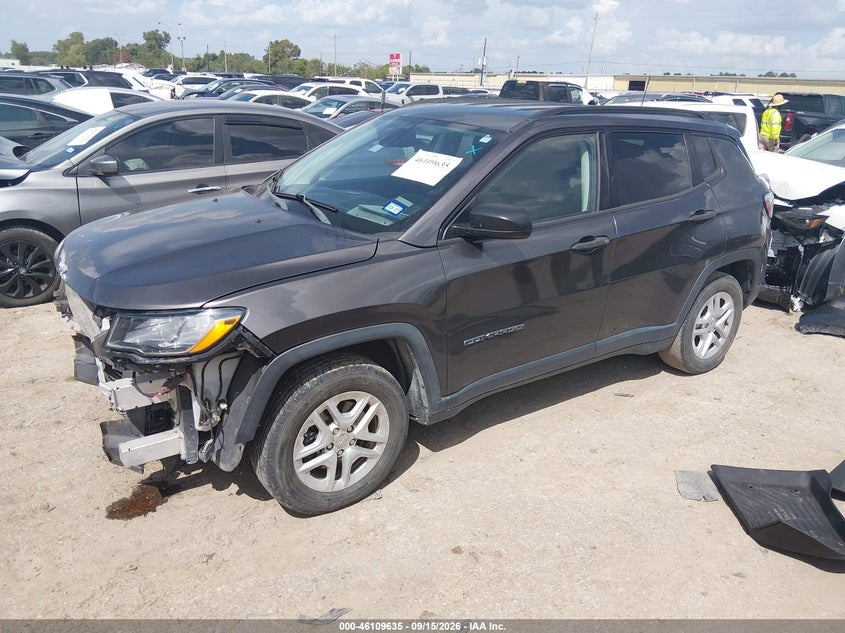 2018 Jeep Compass, Front End, IAAI, VIN 3C4NJCAB3JT123333 — photo 2