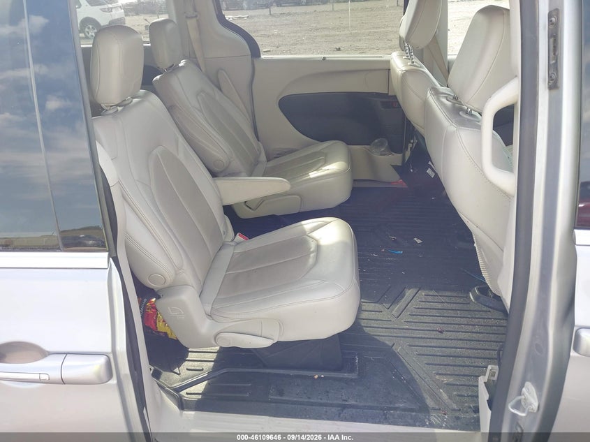 CHRYSLER PACIFICA - zdjęcie 8