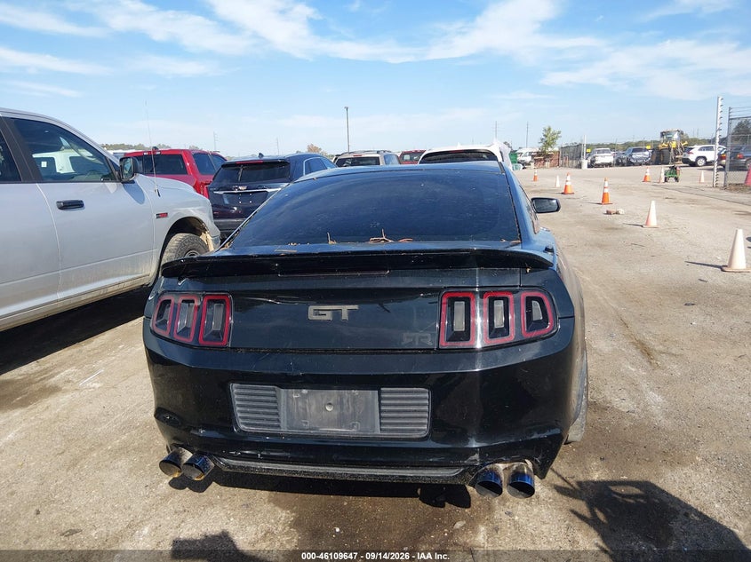 2014 FORD MUSTANG GT · Фото 16