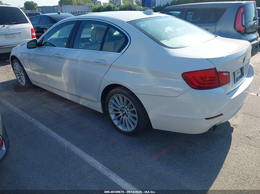 BMW 535I 2011 VIN WBAFR7C54BC806566