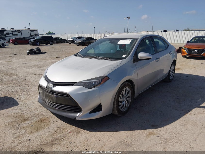 2017 Toyota Corolla Le, Правый бок, IAAI, VIN 2T1BURHE0HC888560 — фото 2