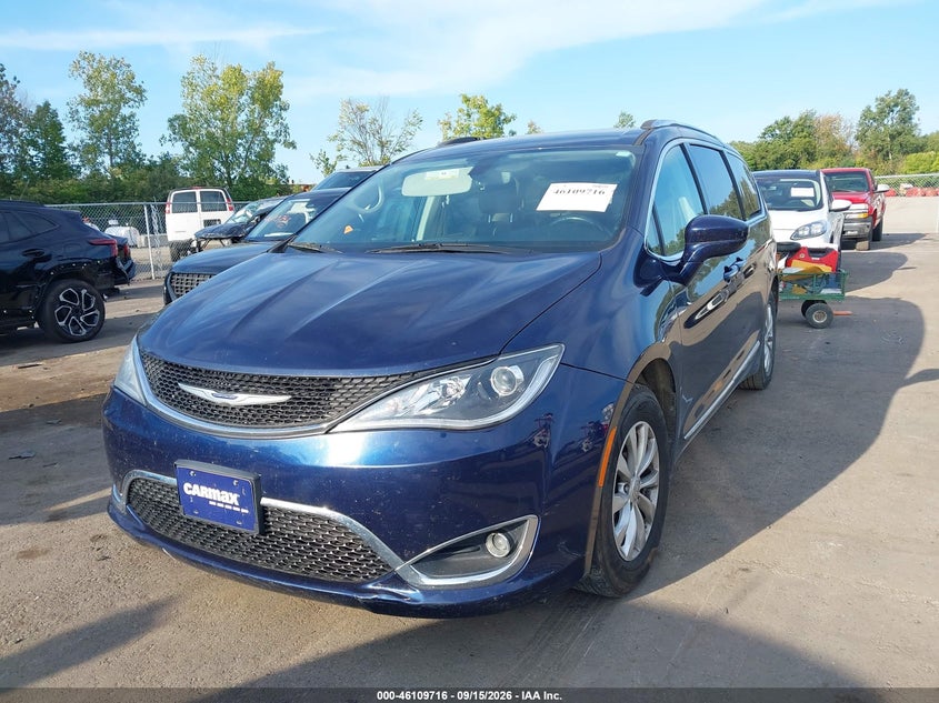 Vin: 2c4rc1bg9kr715334, lot: 46609431, chrysler pacifica touring l 20192
