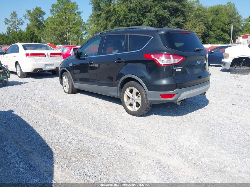 Vin: 1fmcu0gx3fua57813, lot: 46609566, ford escape se 20153