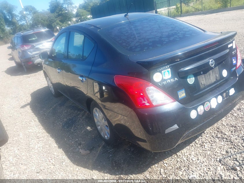 2016 NISSAN VERSA auction photo 3