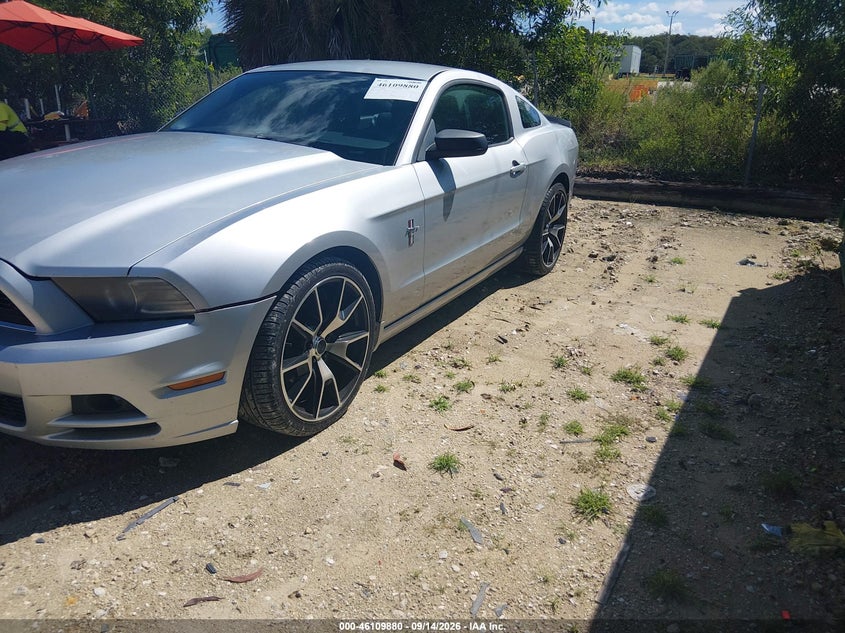 Vin: 1zvbp8am1e5223840, lot: 46609595, ford mustang v6 20142