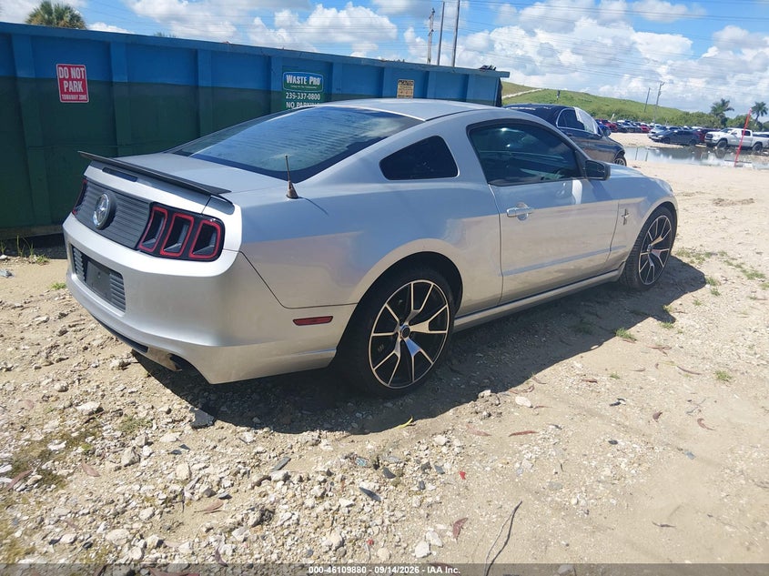 Vin: 1zvbp8am1e5223840, lot: 46609595, ford mustang v6 20144
