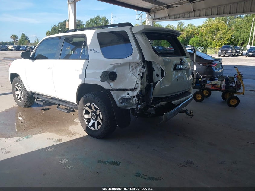 Vin: jteru5jr5r6232024, lot: 46609616, toyota 4runner trd off road premium 20243