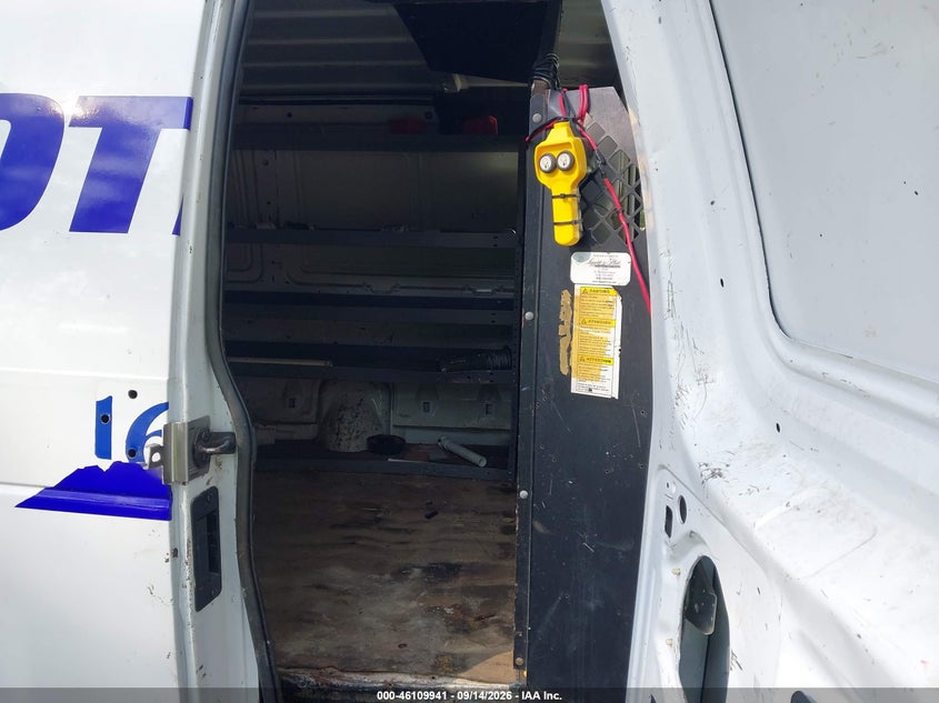 FORD E-350 SUPER DUTY 2011 VIN 1FTSE3EL1BDB14339