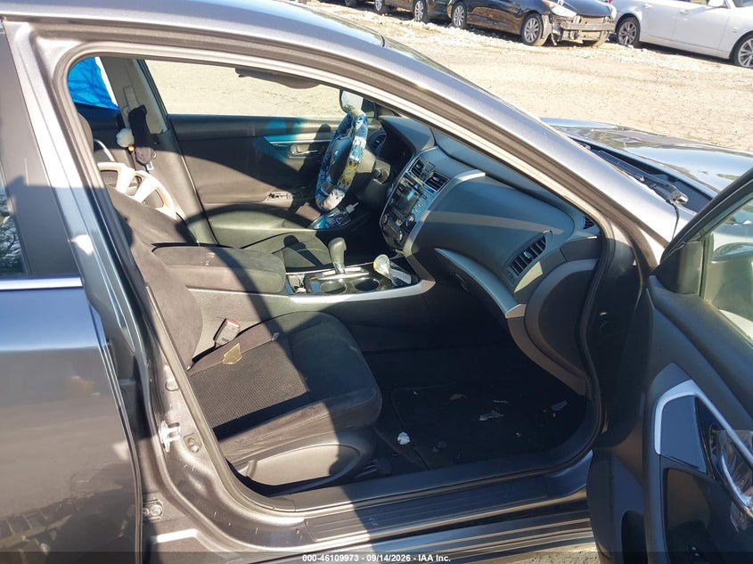 2014 NISSAN ALTIMA auction photo 5