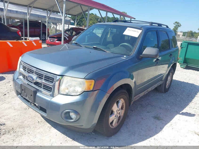 Vin: 1fmcu0dg1aka30621, lot: 46609752, ford escape xlt 20102