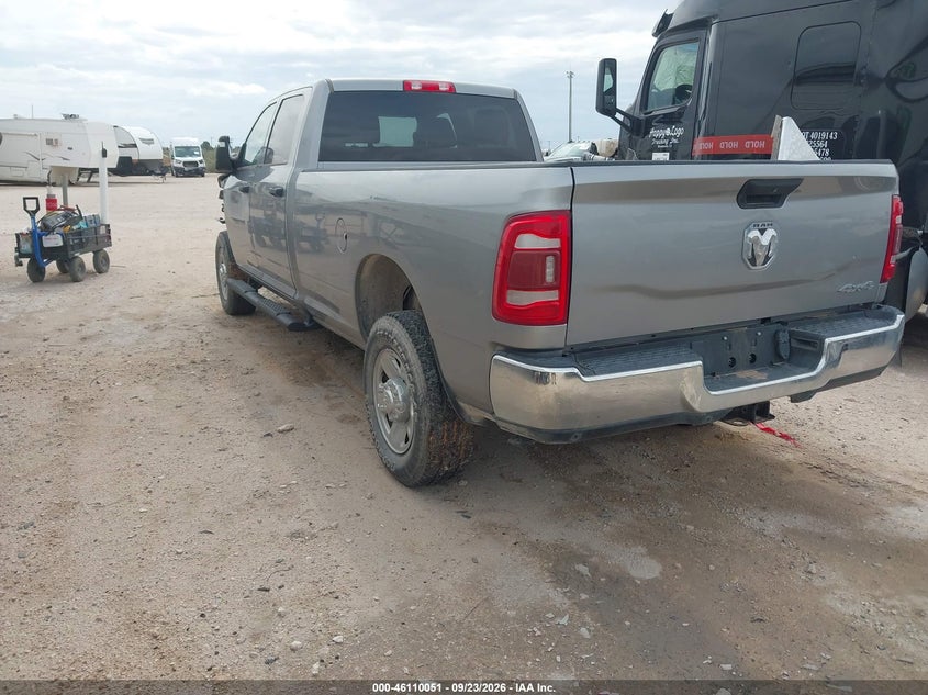 Vin: 3c6ur5hj5pg584104, lot: 46609767, ram 2500 tradesman  4x4 8' box 20233