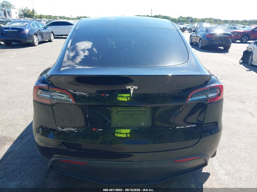 TESLA MODEL Y - zdjęcie 15