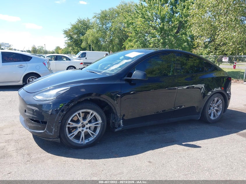 TESLA MODEL Y - zdjęcie 6