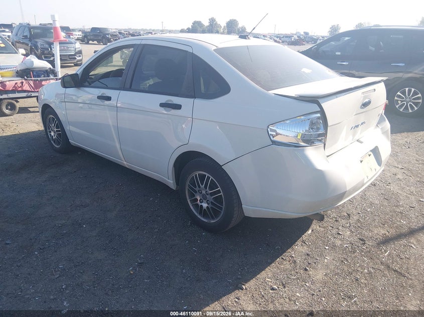 Vin: 1fahp3fn1aw182007, lot: 46609807, ford focus se 20103